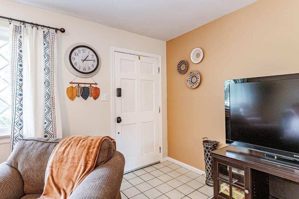 Kelly'S Comfortable Quinton Home Экстерьер фото